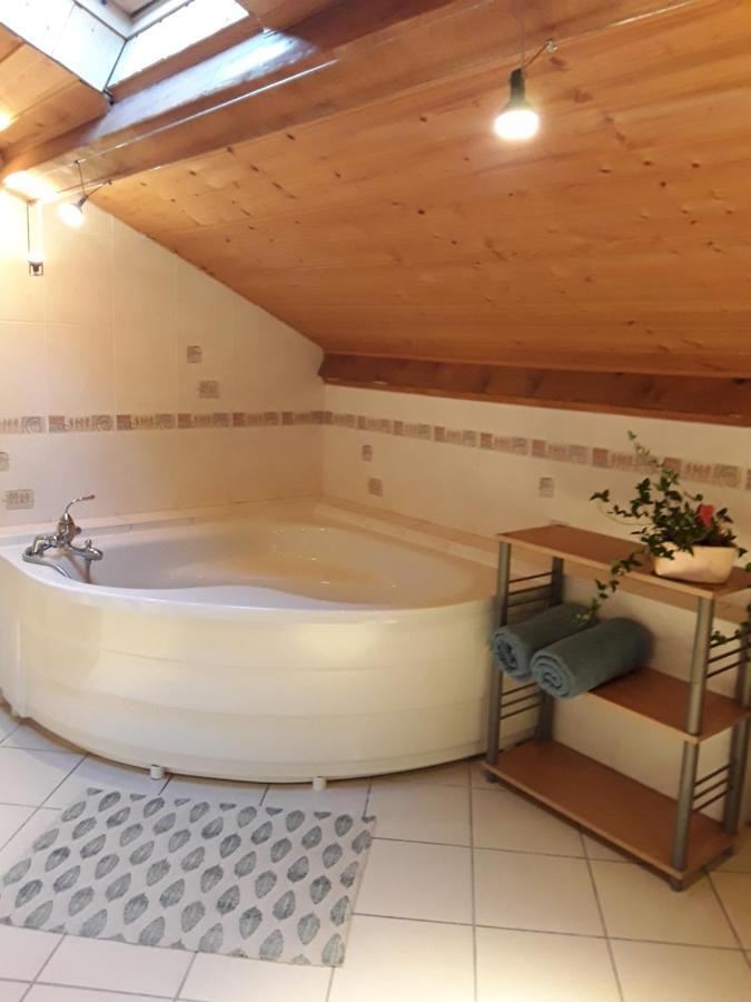 Les Hirondelles Chambres D'Hotes Serres  Exterior photo
